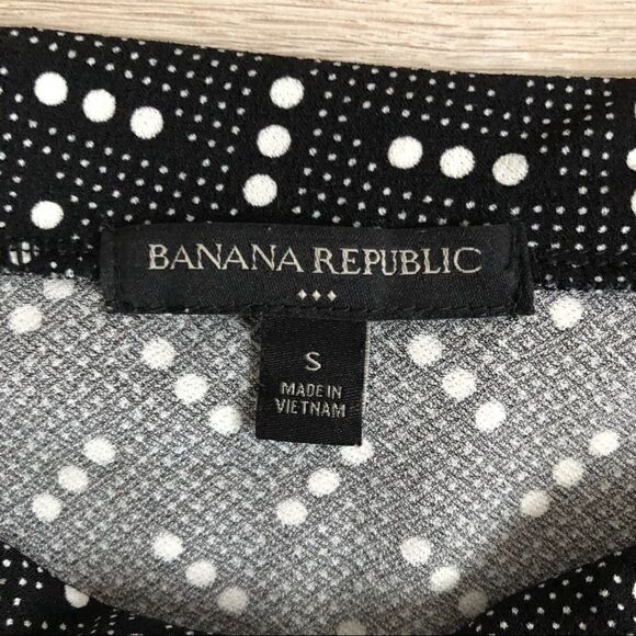 Banana Republic Sleeveless Black & White Top Sz S - Picture 3 of 5